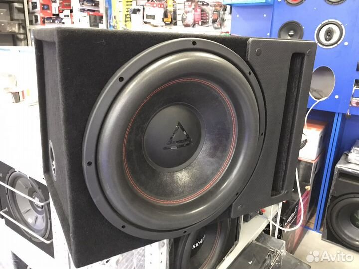 Сабвуфер aura storm-15