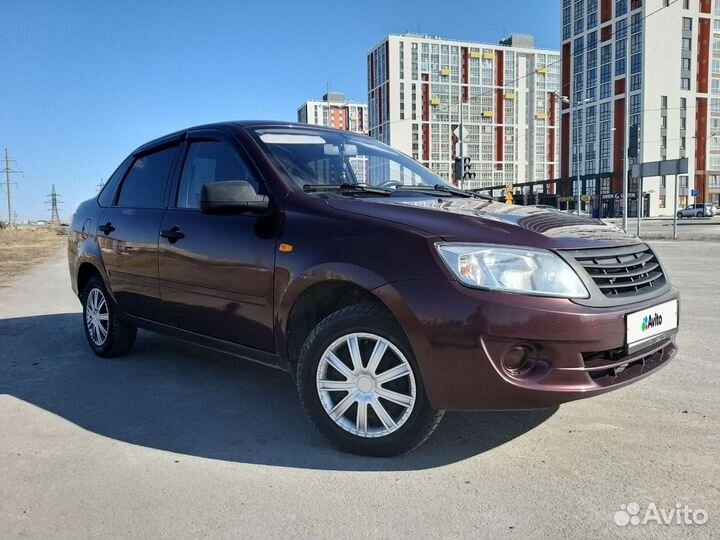 LADA Granta 1.6 МТ, 2012, 112 000 км