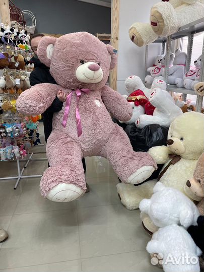 Большие плюшевые медведи