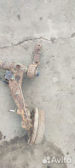 Рено 19 Европа задняя балка