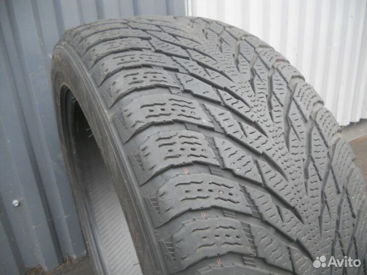 Nokian Tyres Hakkapeliitta R3 245/45 R18 100T