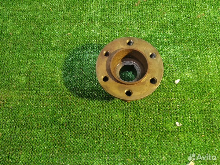 Крепление шкива коленвала Land Rover 5.0