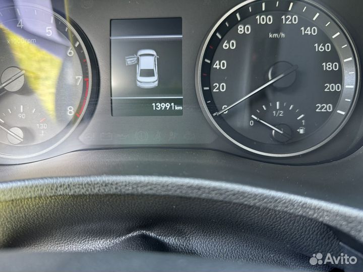 Hyundai Solaris 1.6 AT, 2018, 14 000 км