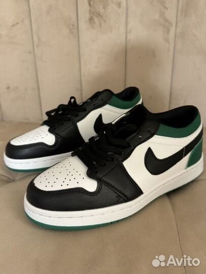 Кроссовки Jordan Новые 39