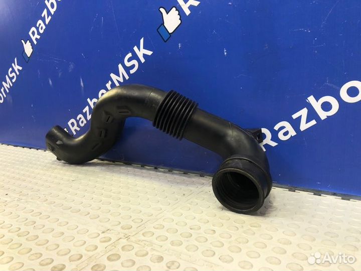 Патрубок воздушного фильтра Renault Duster 2