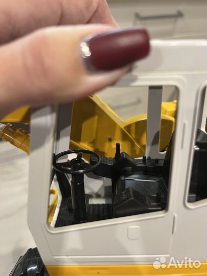 Брудер bruder экскаватор