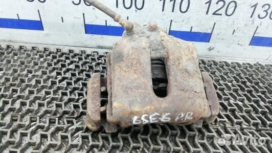 Суппорт тормозной передний правый volvo V70 1 (LSE