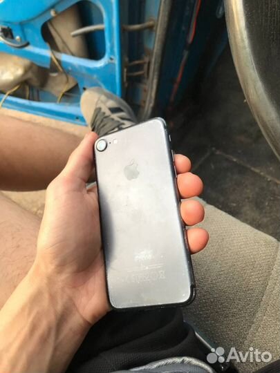 iPhone 7, 256 ГБ