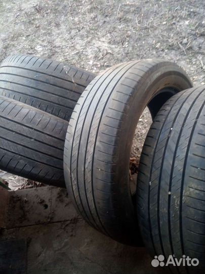 Bridgestone Alenza 001 235/55 R19 101V