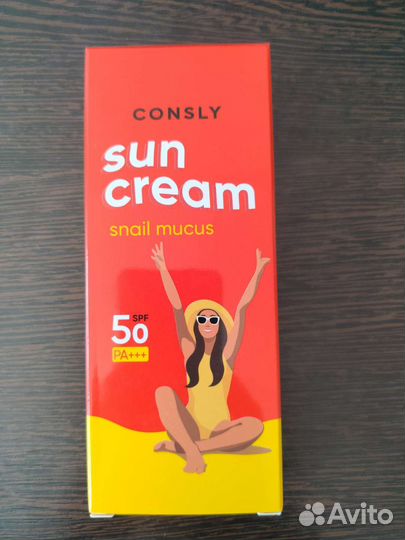 Солнцезащитный крем consly для комб. и жирной кожи