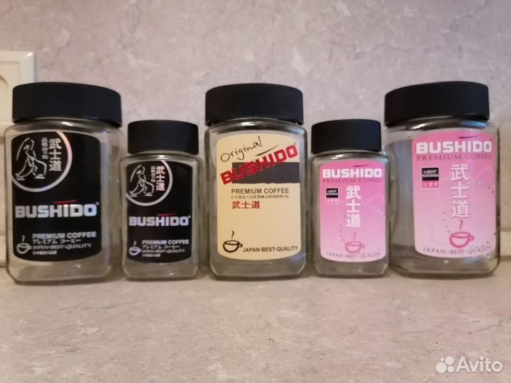 Банки из-под кофе, детского питания и др