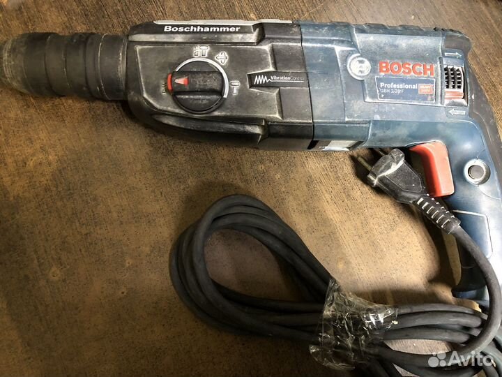 Перфоратор Bosch 2-28f
