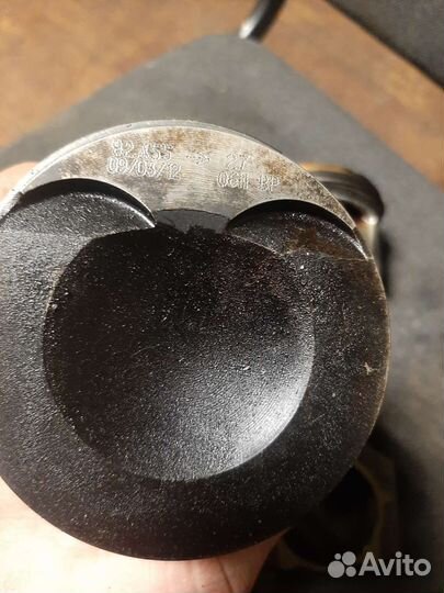 Шатун +поршень skoda Octavia rs