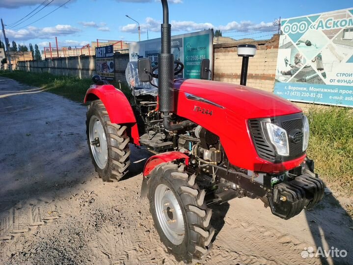 Мини-трактор XINGTAI XT244, 2023