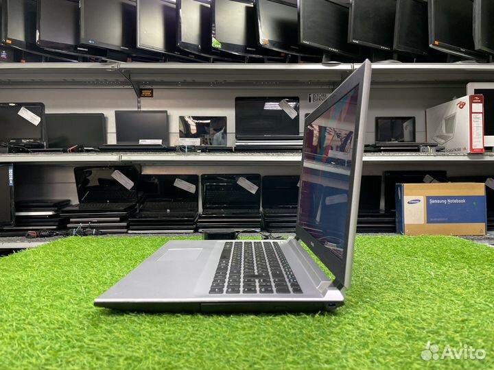 Ноутбук DNS NH5KB11