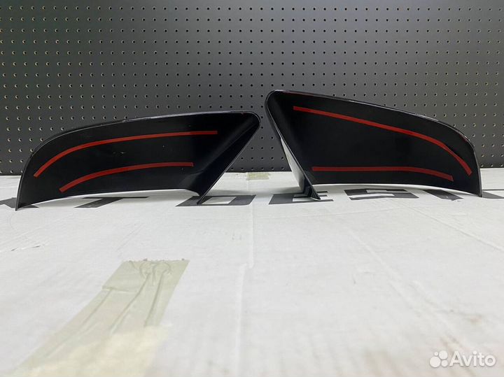 Накладки на зеркала LiXiang