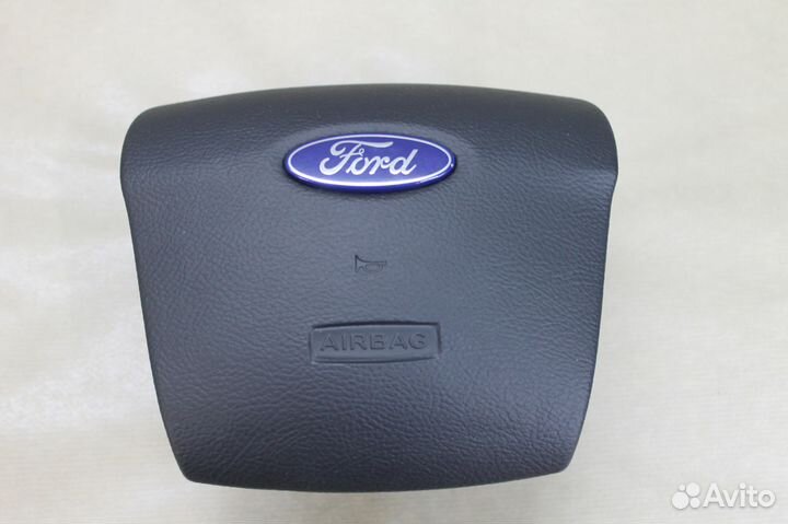 Рулевая накладка Ford Mondeo 4