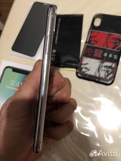 iPhone X, 64 ГБ