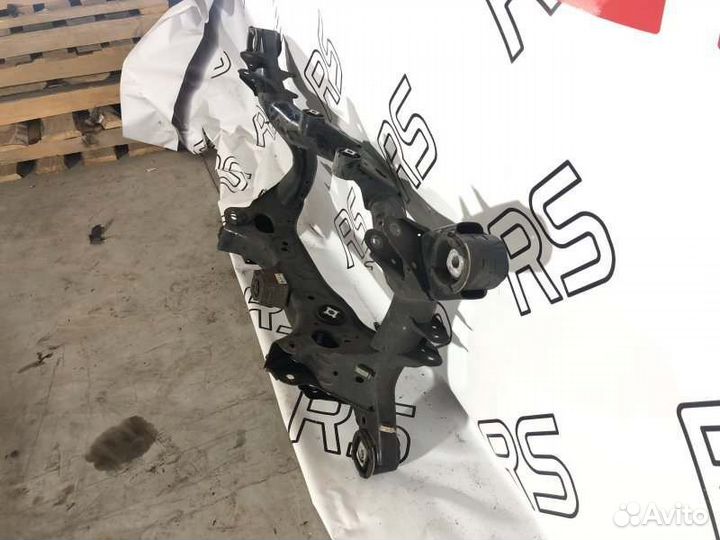 Подрамник задний Bmw 3-Series F30