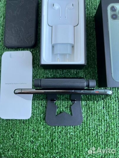 iPhone 11 pro 64Gb Green 83 Акб
