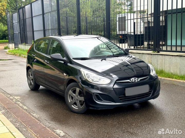 Hyundai Solaris 1.6 AT, 2011, 121 001 км