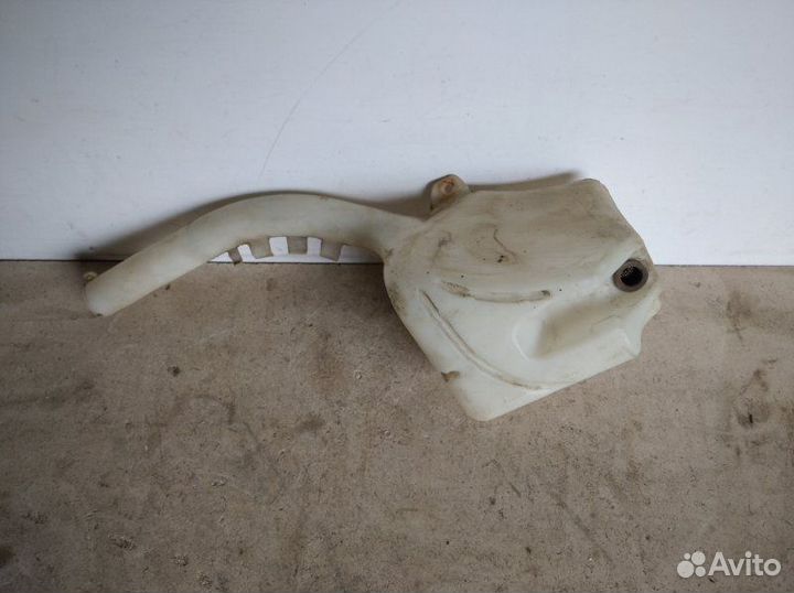 Бачок омывателя Ford Fusion 2002-2012