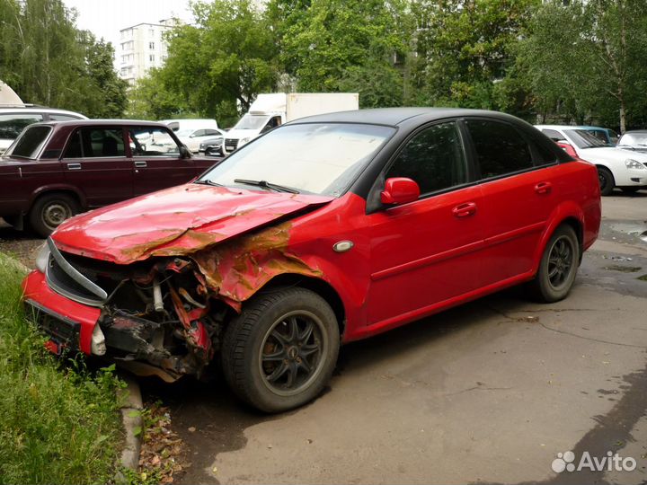 Chevrolet Lacetti 1.6 МТ, 2008, битый, 212 000 км