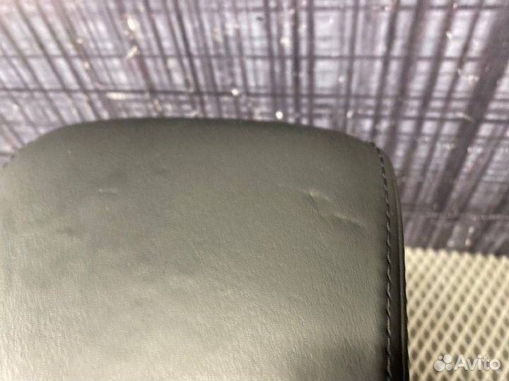 Подлокотник Volkswagen Passat Variant B5 AMX 2002