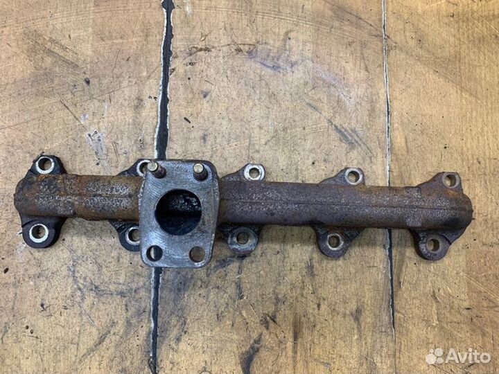 Коллектор выпускной Ford Focus 2 gpda 2009