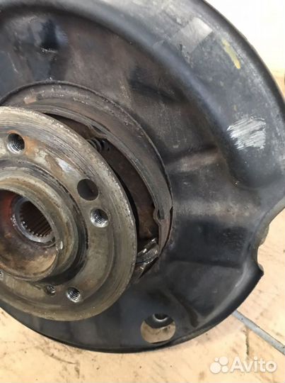 Ступица задняя правая Мерседес W124(1016)