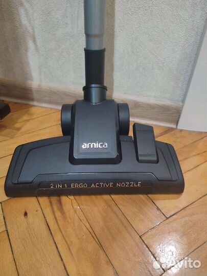 Запчасти от пылесоса