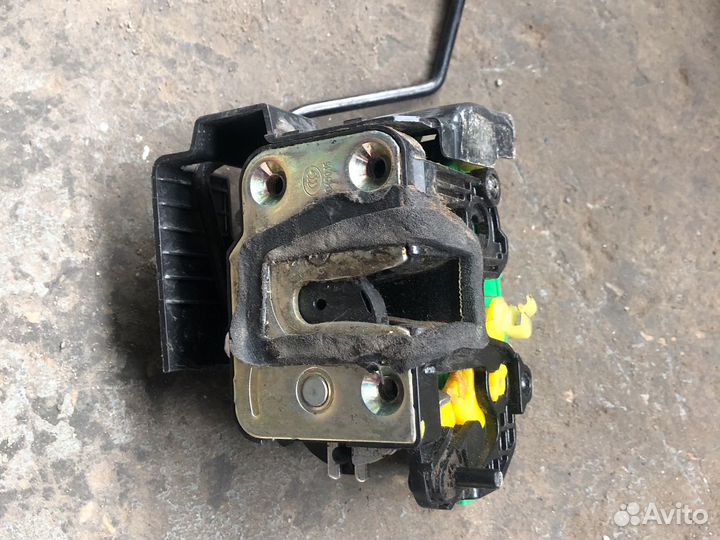 Замок двери hyundai solaris