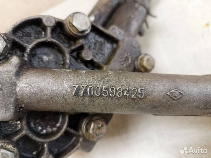 Насос масляный Рено Laguna 1 X56
