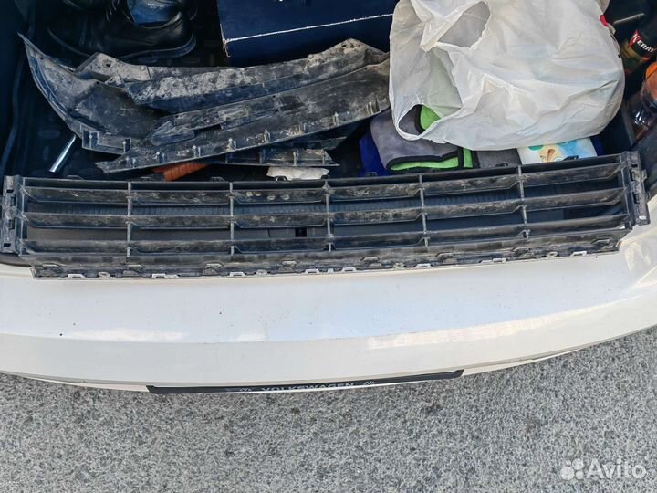 Решетка бампера Volkswagen passat b7