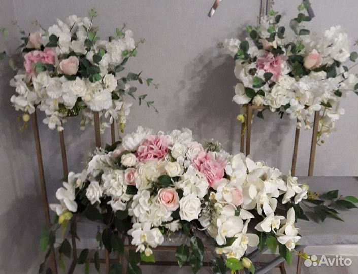 Метал.стойки для фотозоны