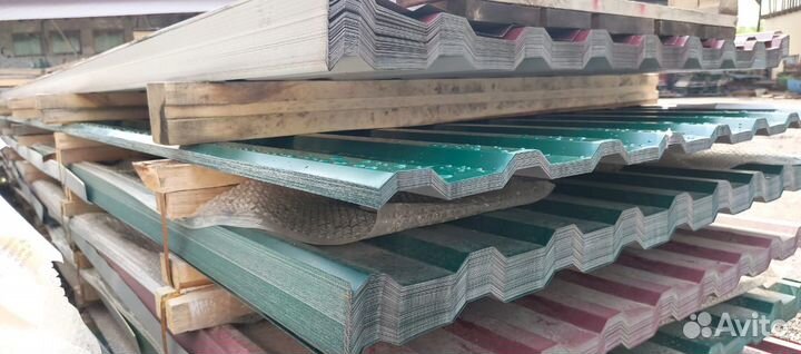 Профлист зеленого цвета