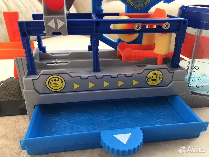 Автомойка Hot Wheels