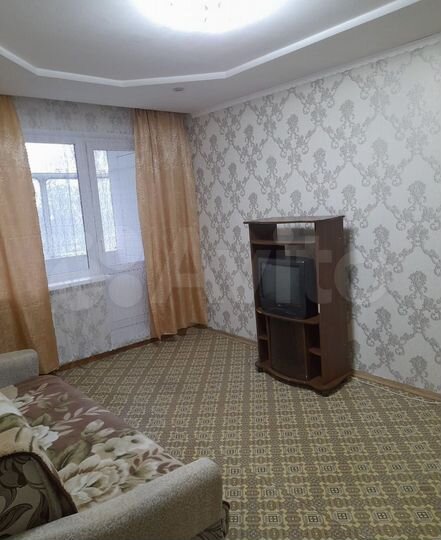 1-к. квартира, 37 м², 4/9 эт.