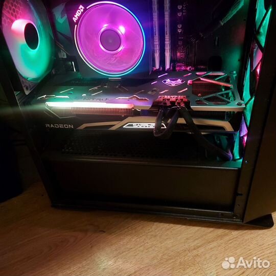 Видеокарта 6700xt nitro+