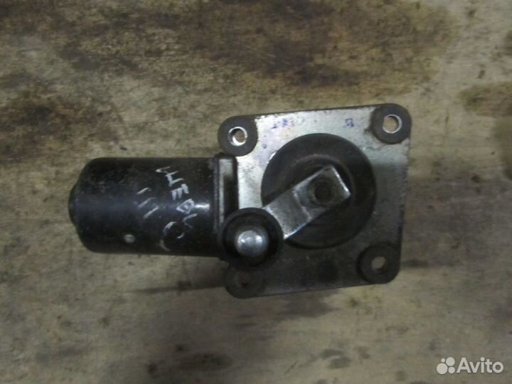 Моторчик стеклоочистителя Chevrolet Lanos