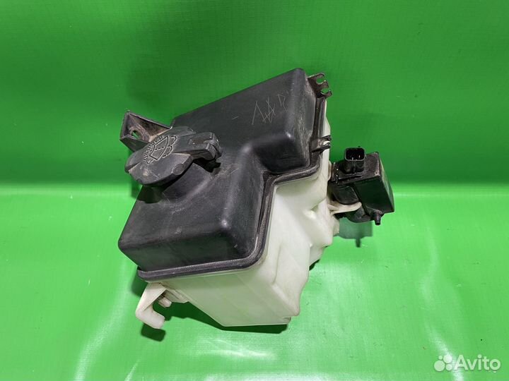 Бачок стеклоомывателя Hyundai Getz 2002-2005