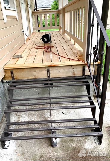 Металлоконструции для лестниц