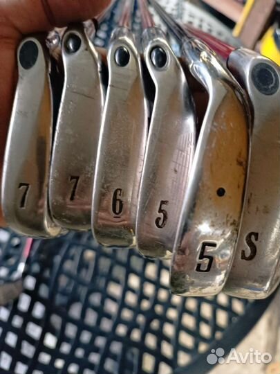 Сумка для гольфа с набором клюшек