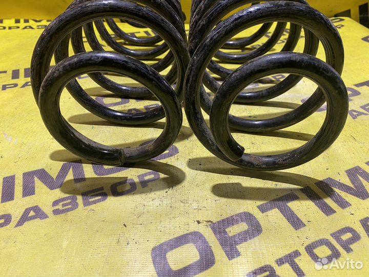 Пружина задняя Toyota Corolla E150