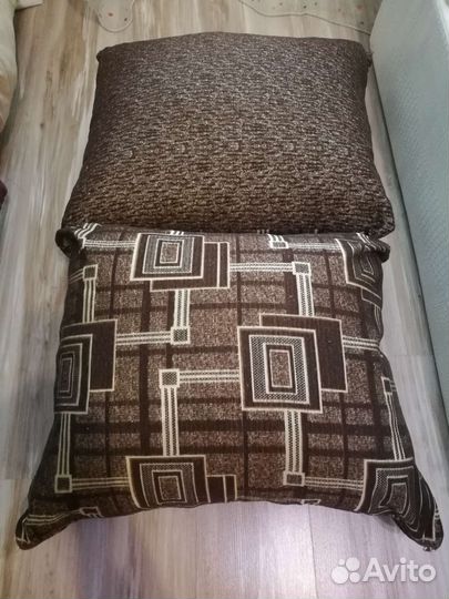 Подушки для дивана большие