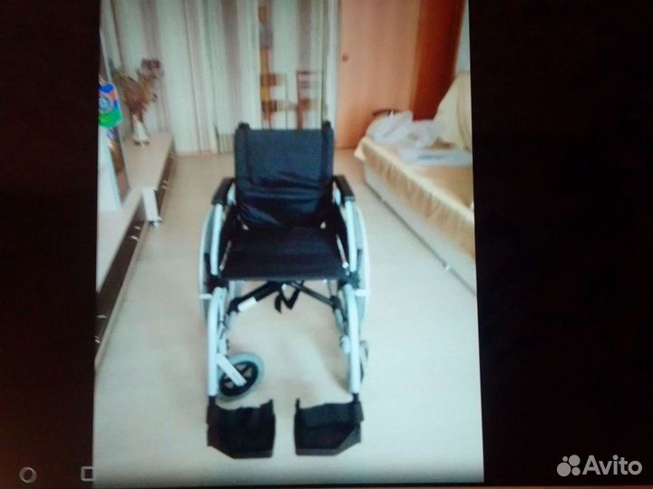 Уличная,инвалидная кресло -коляска с ручным привод