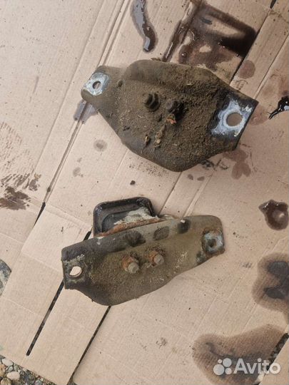 Подушка двигателя Subaru ej203 ej204