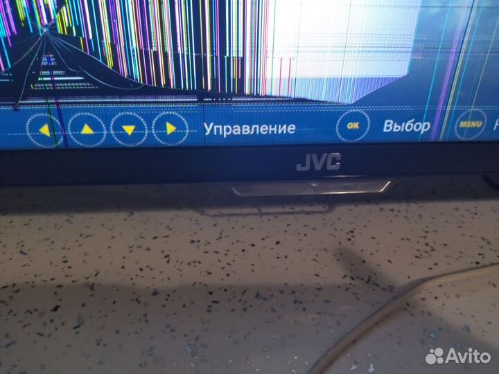 Телевизор на запчасти jvc
