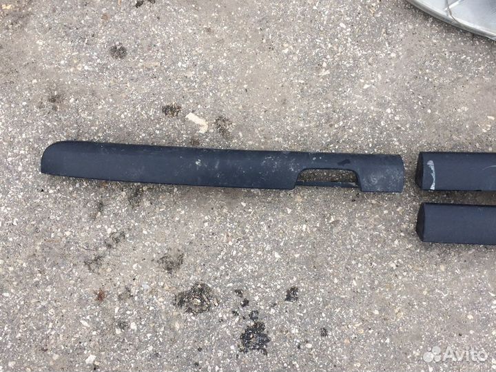 Молдинг накладка двери багажника largus цена за шт