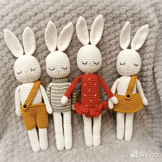 Игрушка зайка